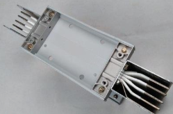 空氣型母線(xiàn)槽的結(jié)構(gòu)介紹，和澆注型母線(xiàn)槽有什么區(qū)別？