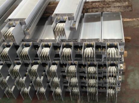 關(guān)于母線(xiàn)槽的分類(lèi)及選型分析